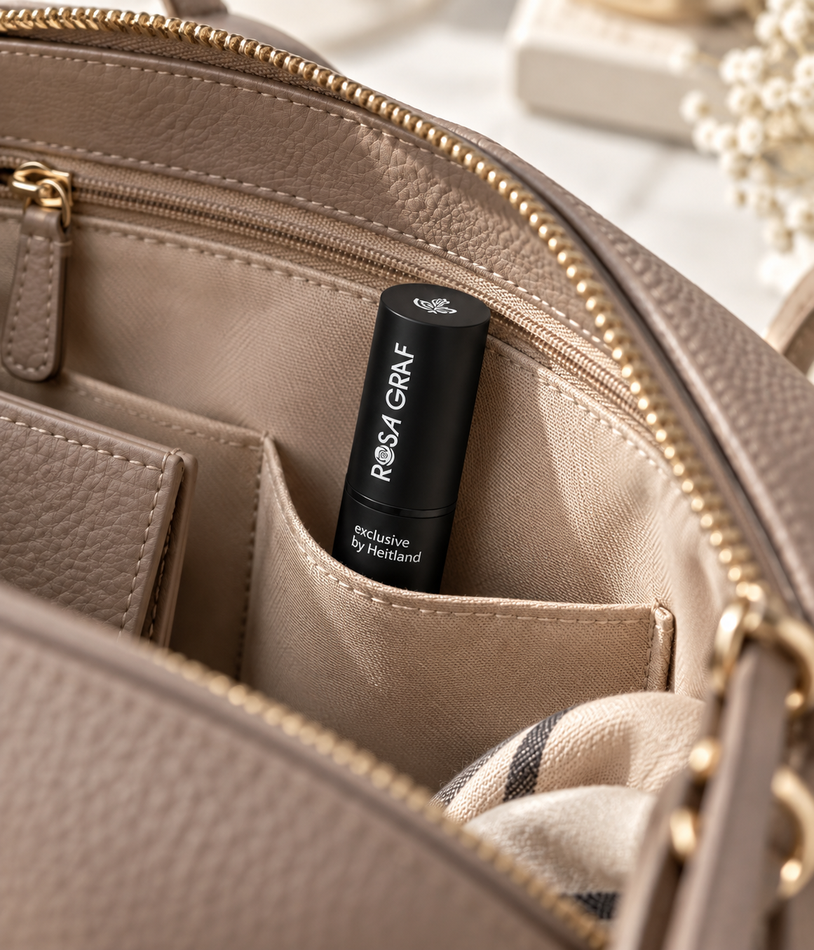 Lip Care Stick – ochranný balzám na rty